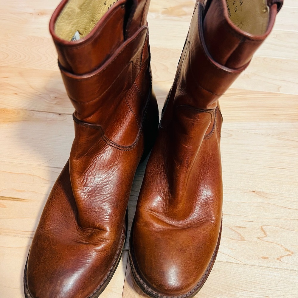 Frye Women's Brown Leather Ankle Boots